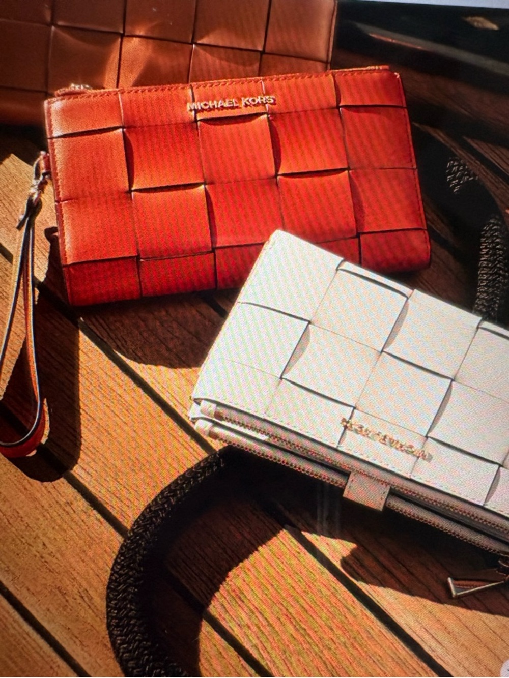 🤍🤍MICHAEL KORS WOVEN JET SET WHITE LEATHER DOUBLE ZIP WALLET/WRISTLET!🤍🤍